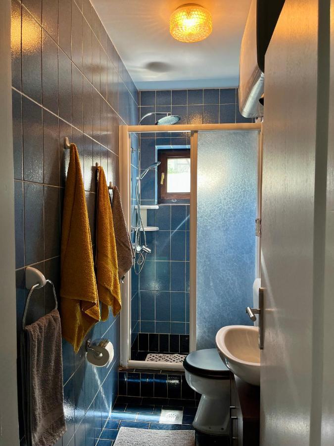 Apartmani Zora Cres Exteriör bild