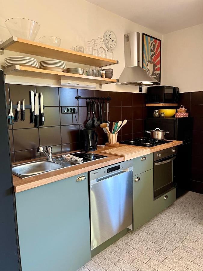 Apartmani Zora Cres Exteriör bild