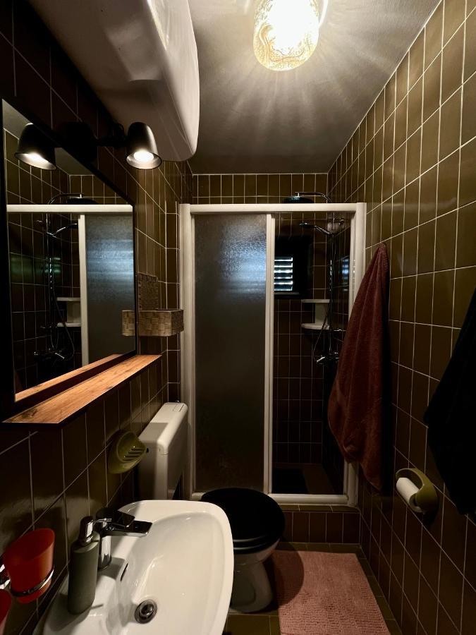 Apartmani Zora Cres Exteriör bild